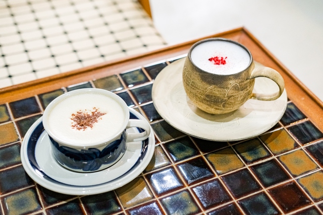 クラフトラテ専門店「YOUR, LATTE. YOUR, TIME（ユアラテ ユアタイム